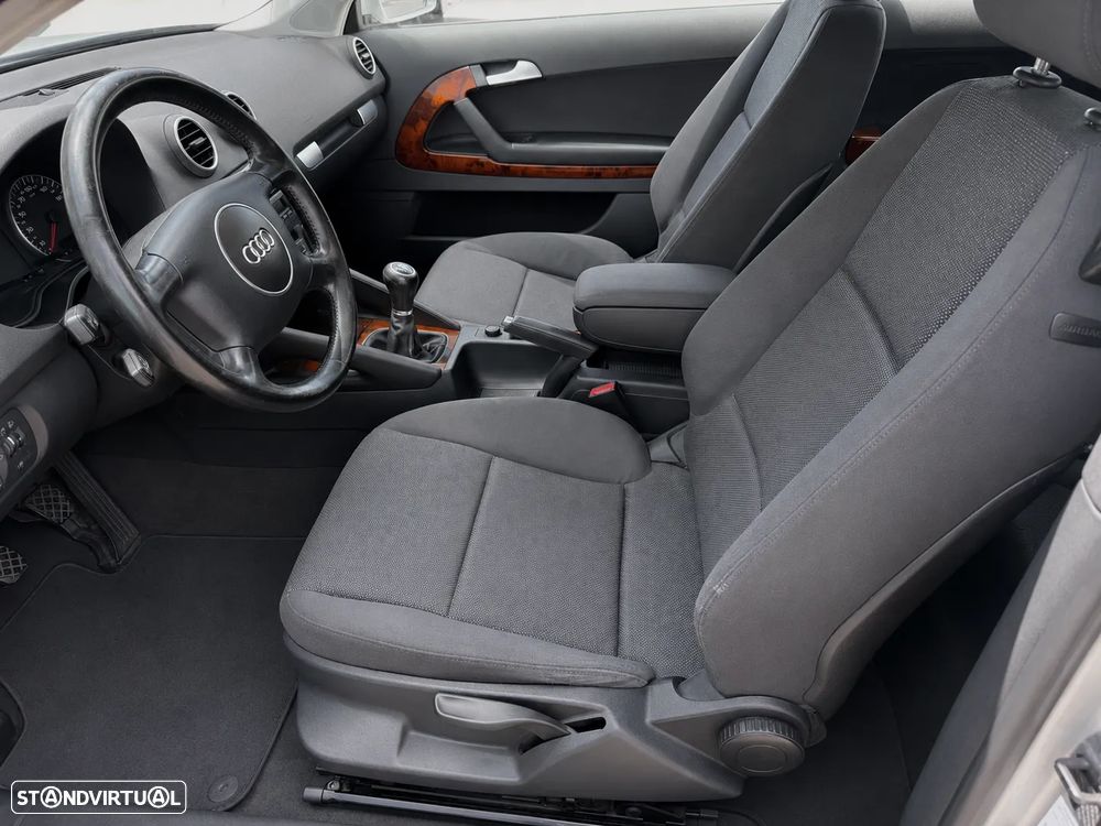 Audi A3 1.6 Attraction PAD - 6