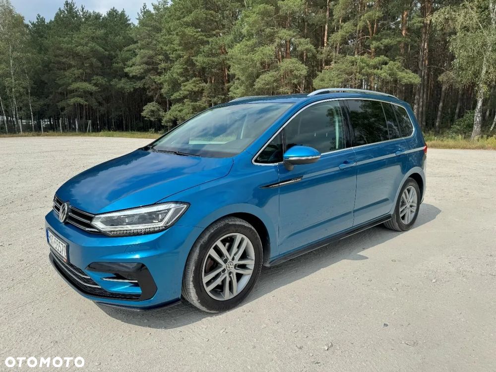 Volkswagen Touran - 1