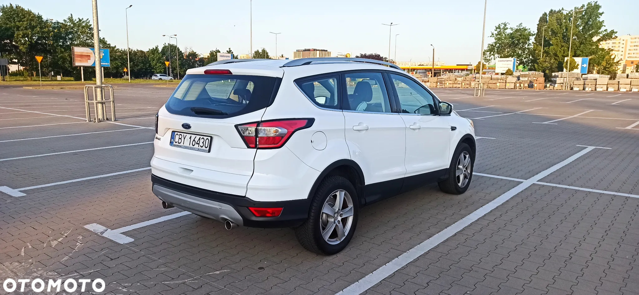Ford Kuga 2.0 TDCi FWD Edition - 6