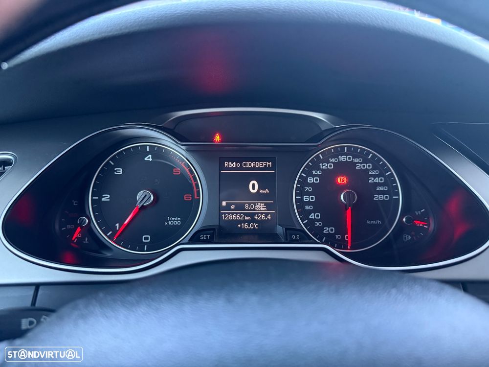 Audi A4 Avant 2.0 TDI - 6