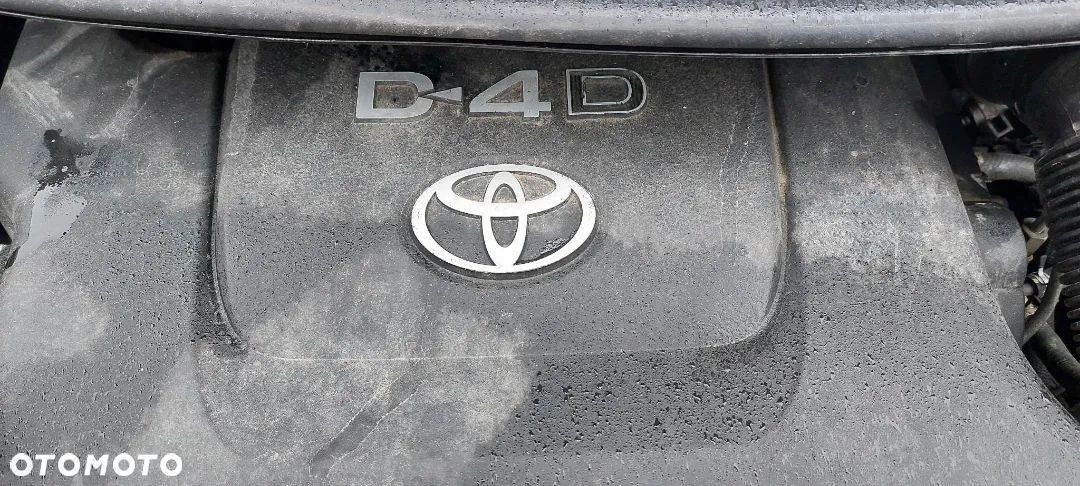 Toyota Yaris ii 1,4 d4d 90km alternator - 1
