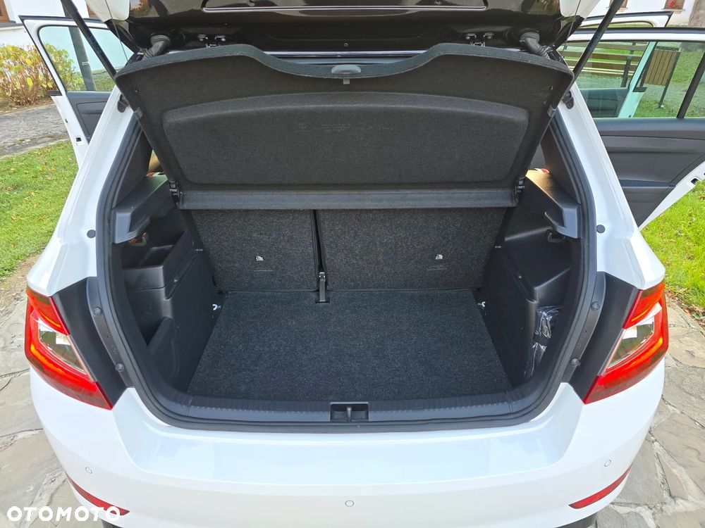 Skoda Fabia 1.0 TSI Monte Carlo - 33