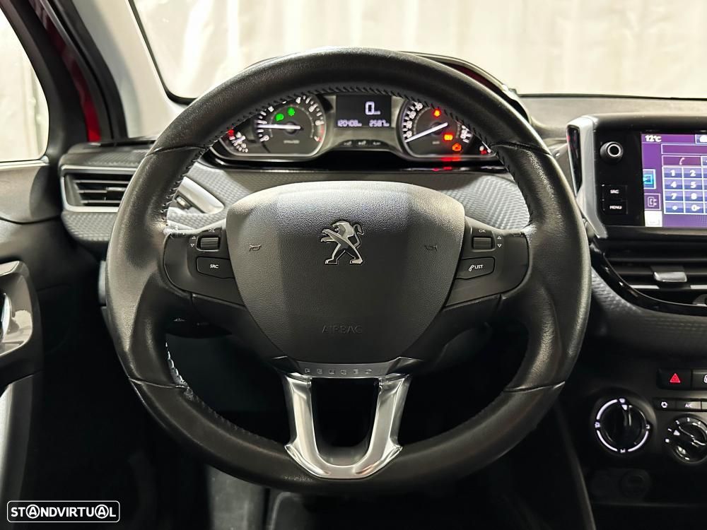 Peugeot 2008 1.2 PureTech Allure - 13