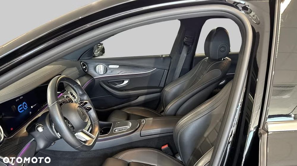 Mercedes-Benz Klasa E 300 de 9G-TRONIC - 17