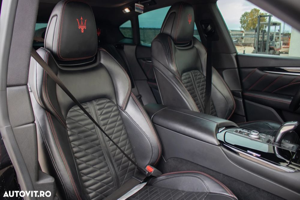 Maserati Levante - 13