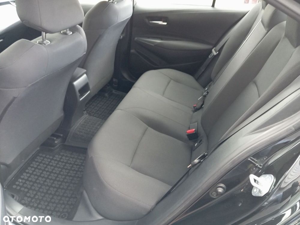 Toyota Corolla - 9