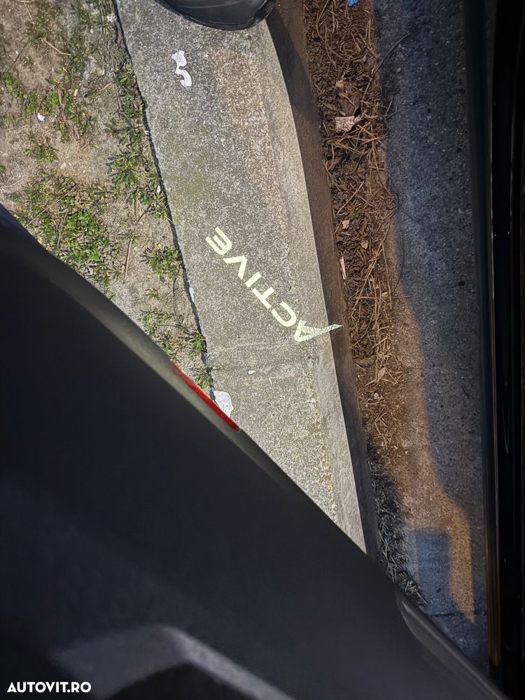 Volkswagen Tiguan 2.0 TDI SCR DSG ACTIVE - 17