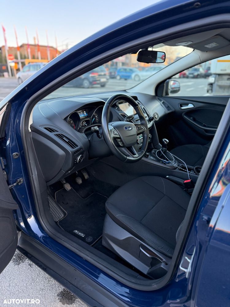 Ford Focus 1.0 EcoBoost Trend - 13