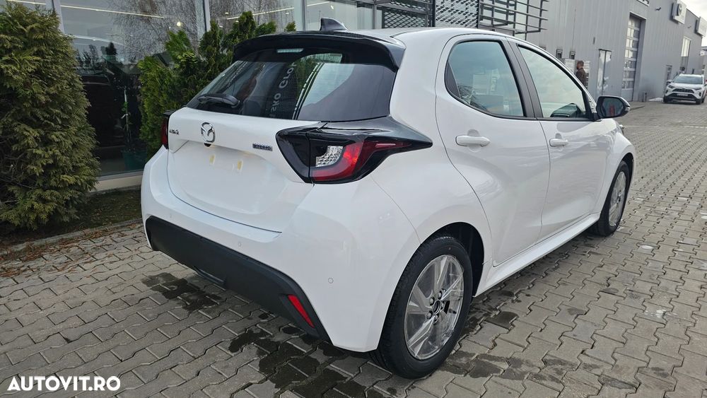 Mazda 2 - 6