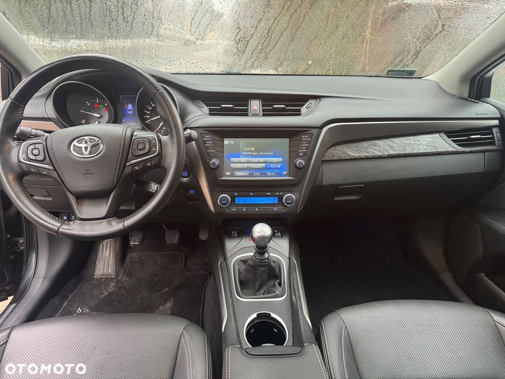 Toyota Avensis 2.0 D-4D Prestige - 15