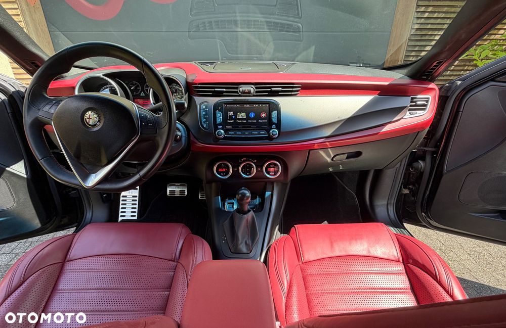 Alfa Romeo Giulietta - 12