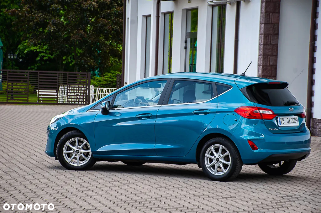 Ford Fiesta 1.0 EcoBoost Titanium - 4