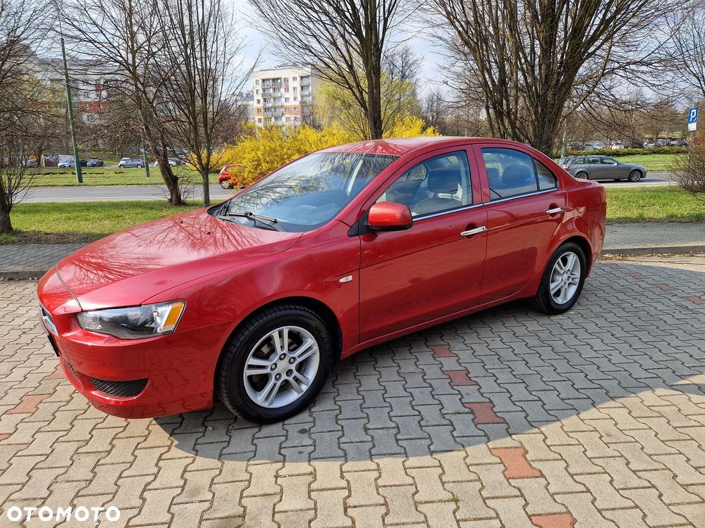 Mitsubishi Lancer 1.5 Inform - 7