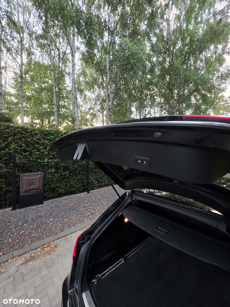 Audi A6 Avant 2.0 TDI ultra S tronic - 33