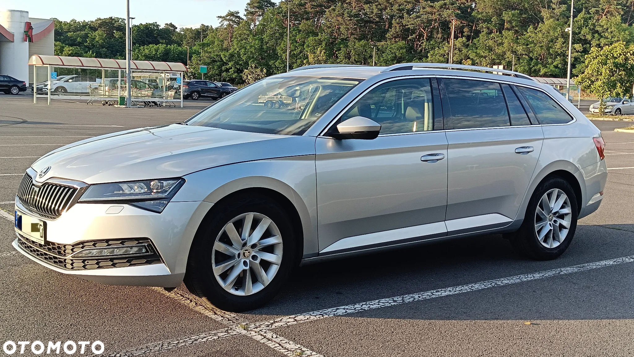 Skoda Superb Combi 2.0 TDI DSG Premium Edition - 12