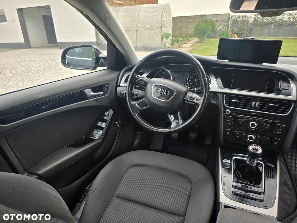 Audi A4 Limousine 2.0 TDI - 12