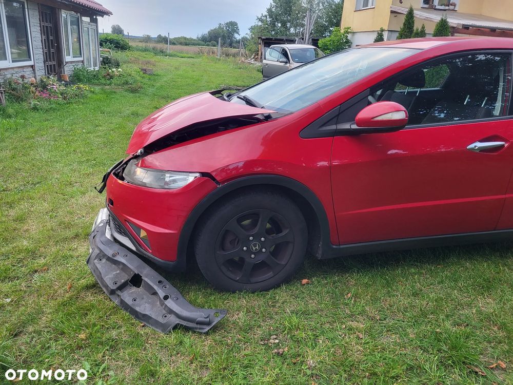Honda Civic 1.4 i-VTEC - 2