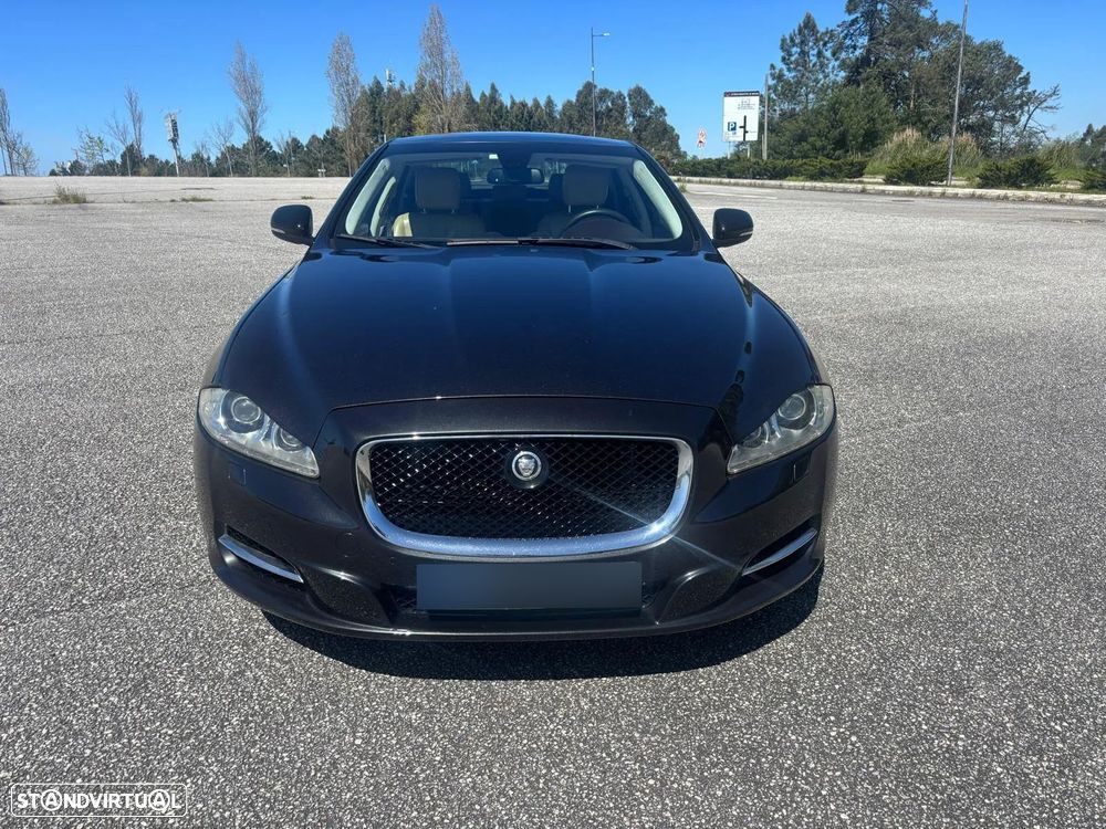 Jaguar XJ 3.0 D V6 Luxury - 11