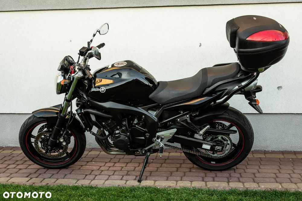 Yamaha FZ - 9