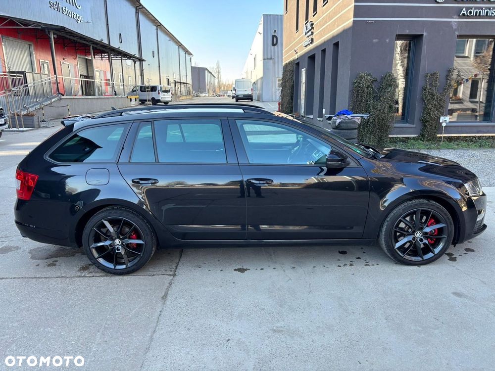 Skoda Octavia 2.0 TDI DSG RS - 6