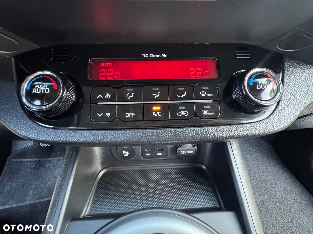 Kia Sportage - 14