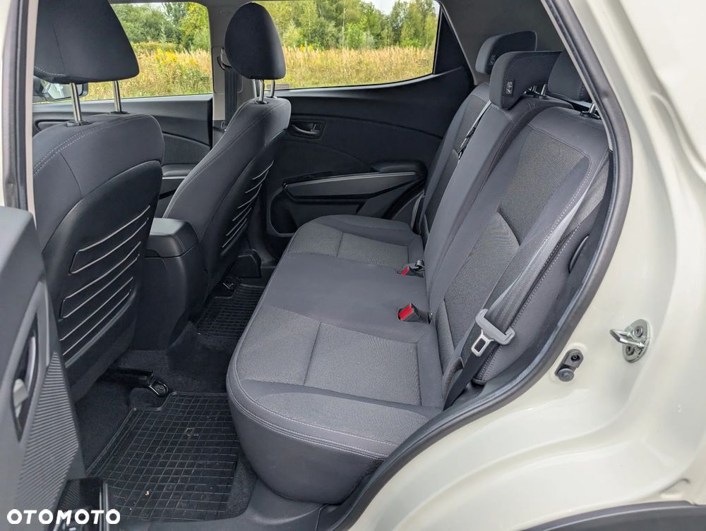 SsangYong/KGM Tivoli Grand 1.5 T-GDI Adventure - 28
