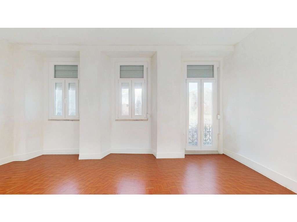 Apartamento T2 em Alcântara - Grande imagem: 2/18