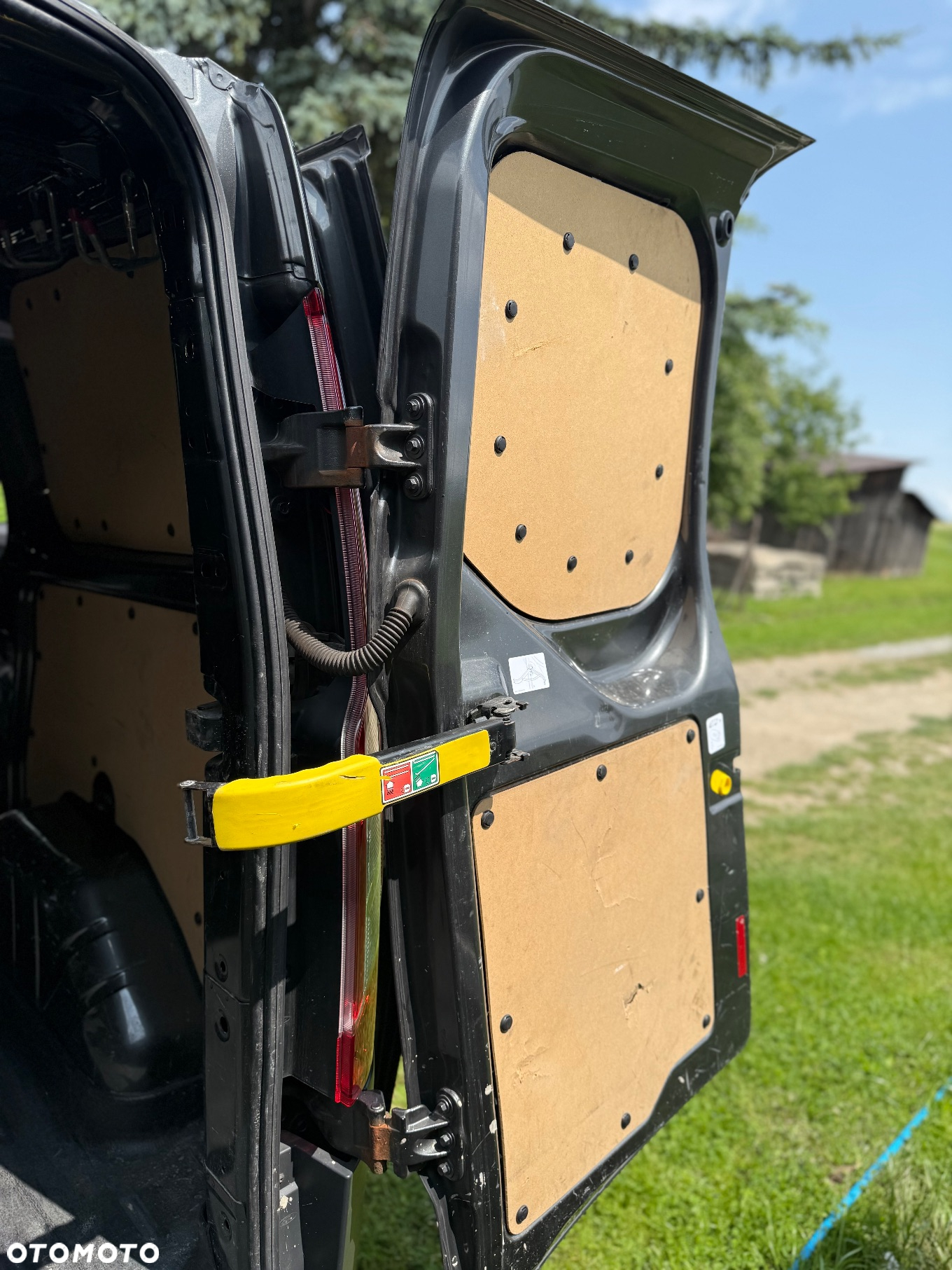 Ford Transit Coustom - 21