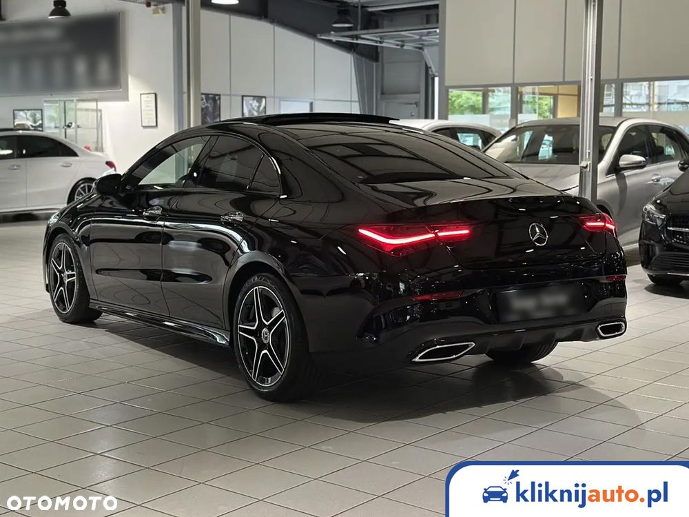 Mercedes-Benz CLA 200 AMG Line 7G-DCT - 4