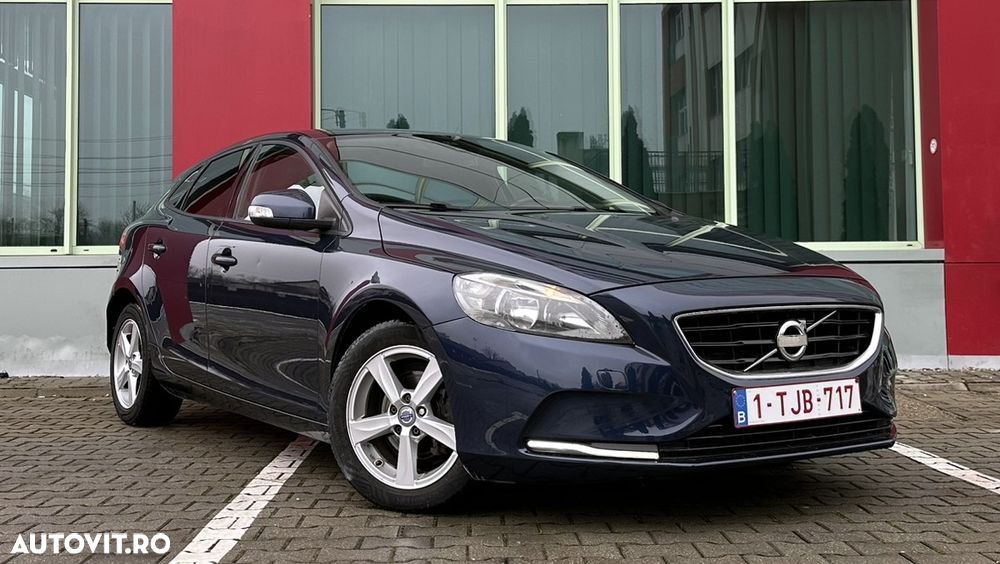 Volvo V40 - 2