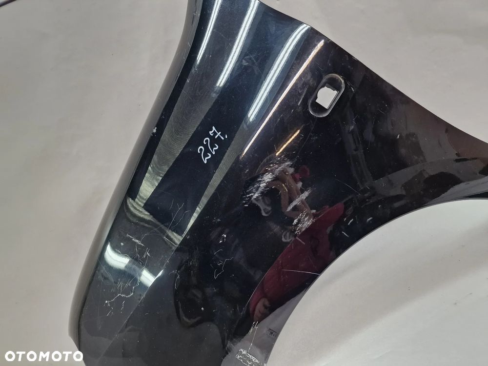 RENAULT TWINGO 3 III 15- LEWY BŁOTNIK PRZEDNI PRZÓD , NR 631013625R , NR AUKCJI BŁ227 - 4