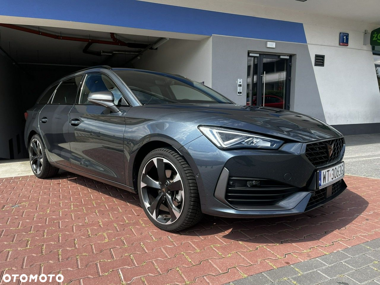 Cupra Leon Sportstourer - 2