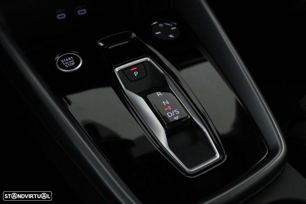 Audi A3 Limousine 30 TFSI Advanced S tronic - 36
