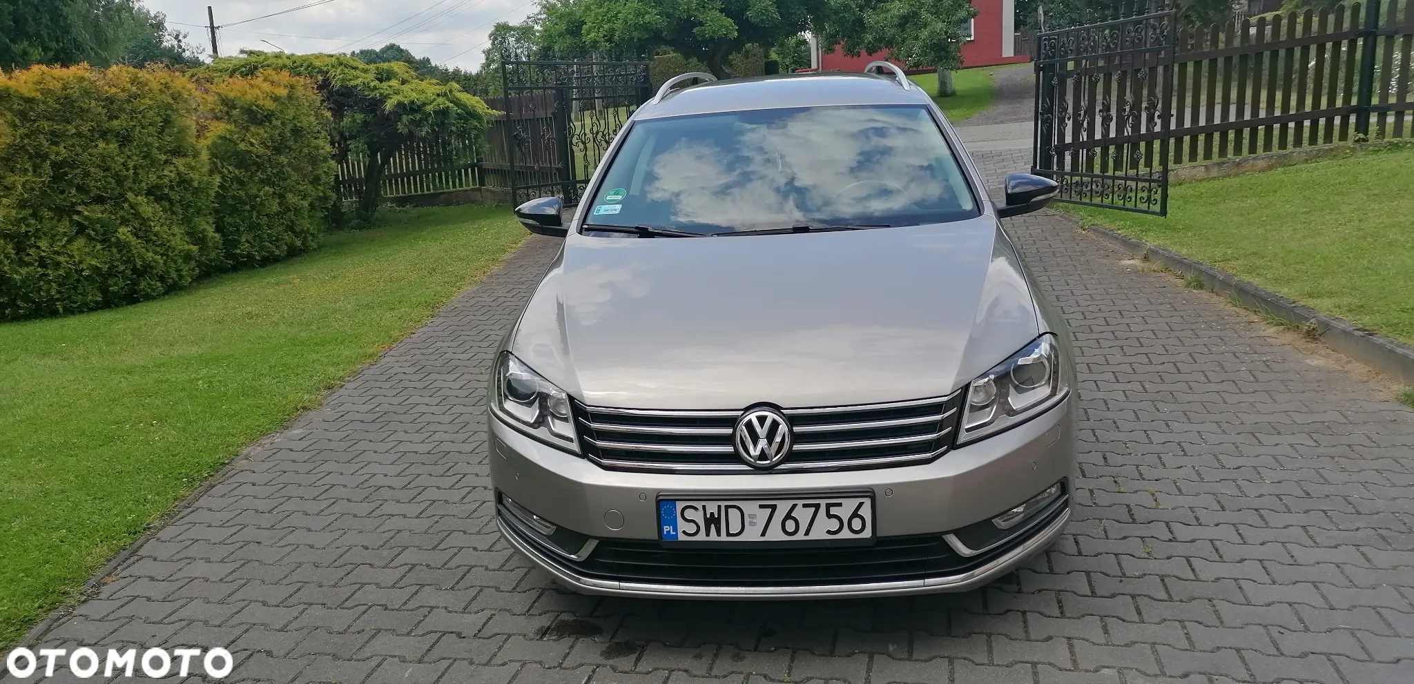 Volkswagen Passat Variant 2.0 Blue TDI SCR Business Edition - 3