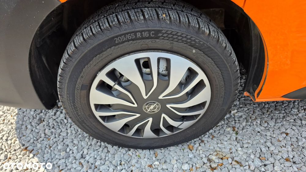 Opel VIVARO-B - 17