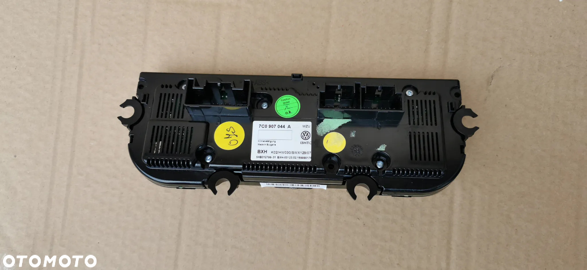 VW CRAFTER PANEL NAWIEWU KLIMATYZACJI 7C0907044A - 2