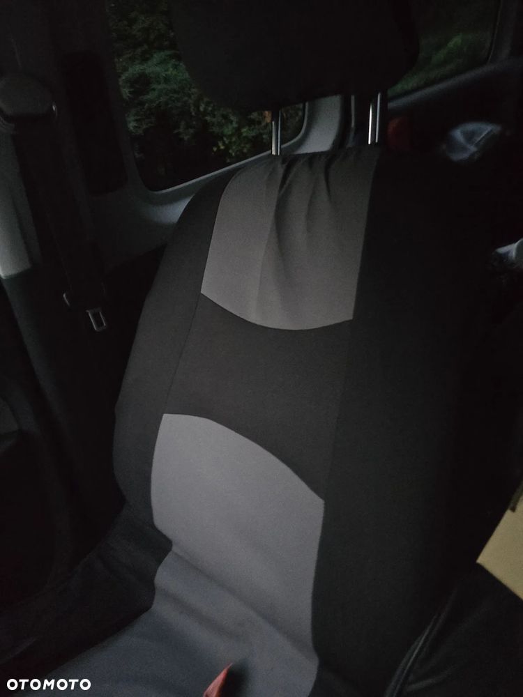 Volkswagen Caddy Maxi Comfortline - 9