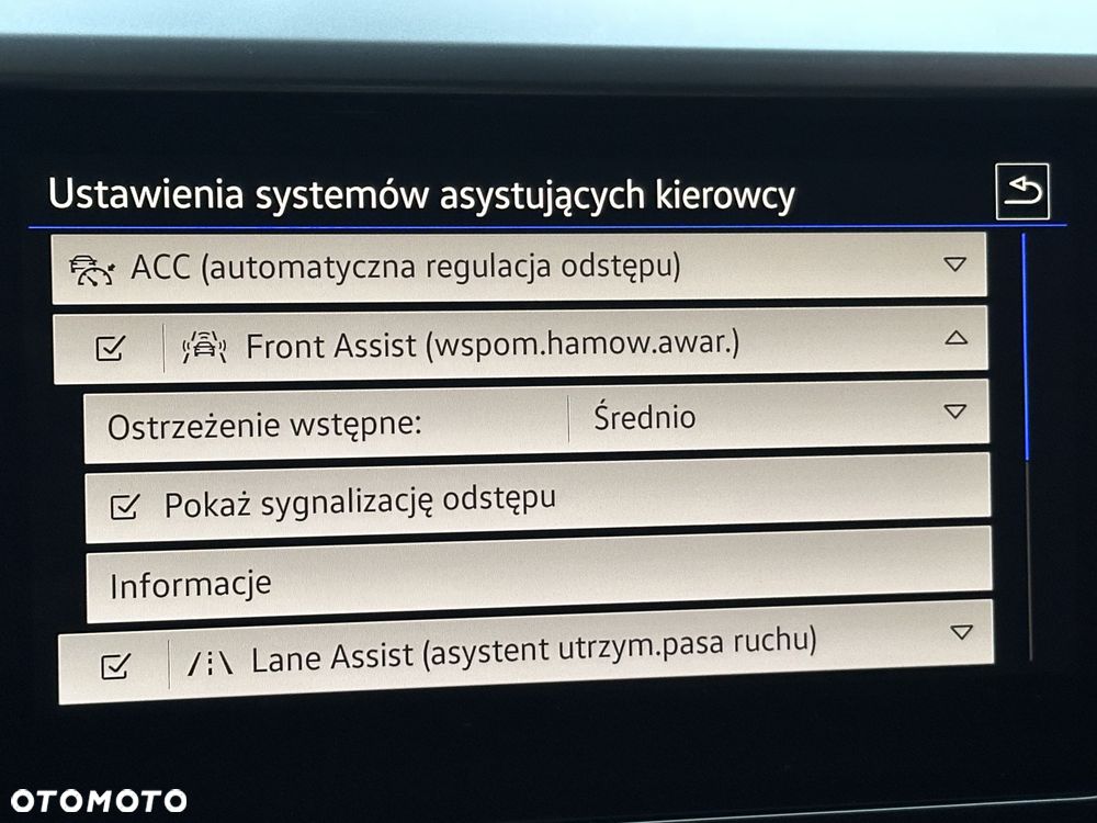 Volkswagen Arteon 2.0 TDI SCR 4Motion DSG R-Line - 29