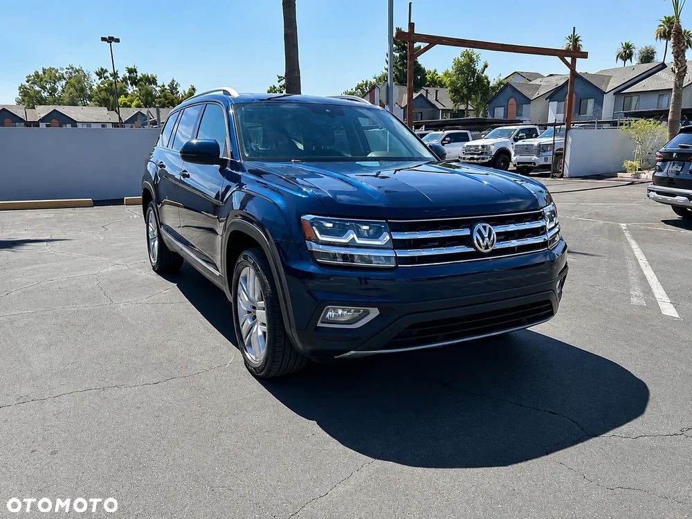 Volkswagen Atlas - 1
