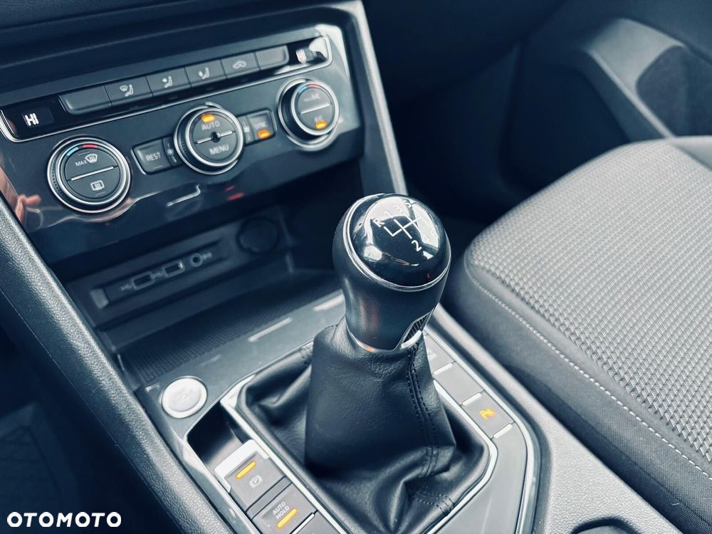 Volkswagen Tiguan 1.5 TSI EVO Trendline - 29