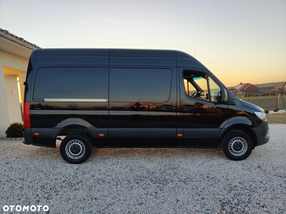 Mercedes-Benz Sprinter  317 - 8