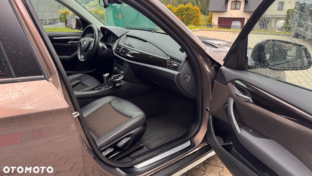 BMW X1 sDrive18d Sport Line - 10