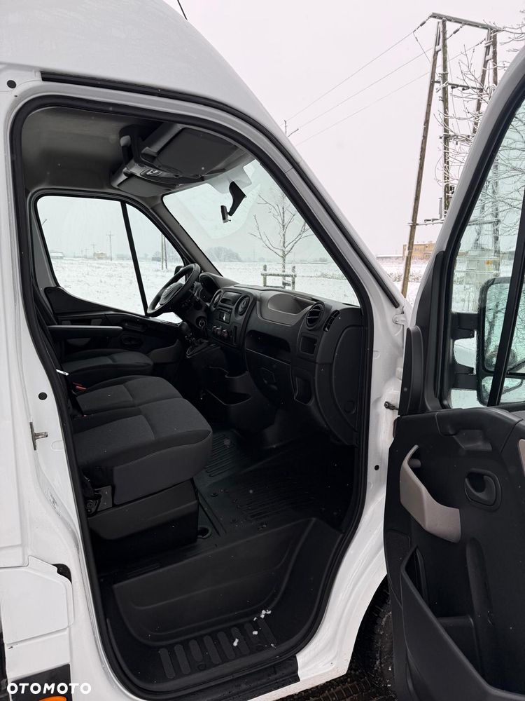 Renault Master - 17