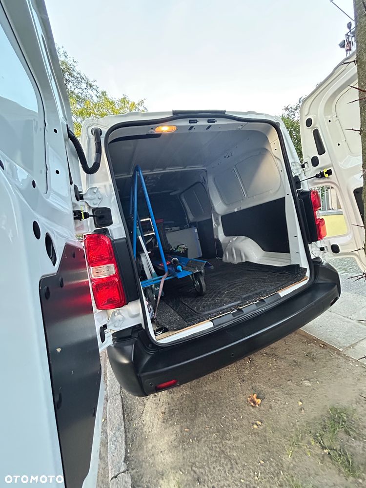 Opel Vivaro - 17
