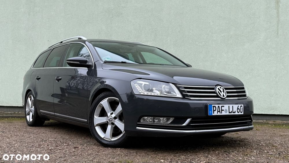 Volkswagen Passat 2.0 TDI BlueMotion Technology Exclusive - 28