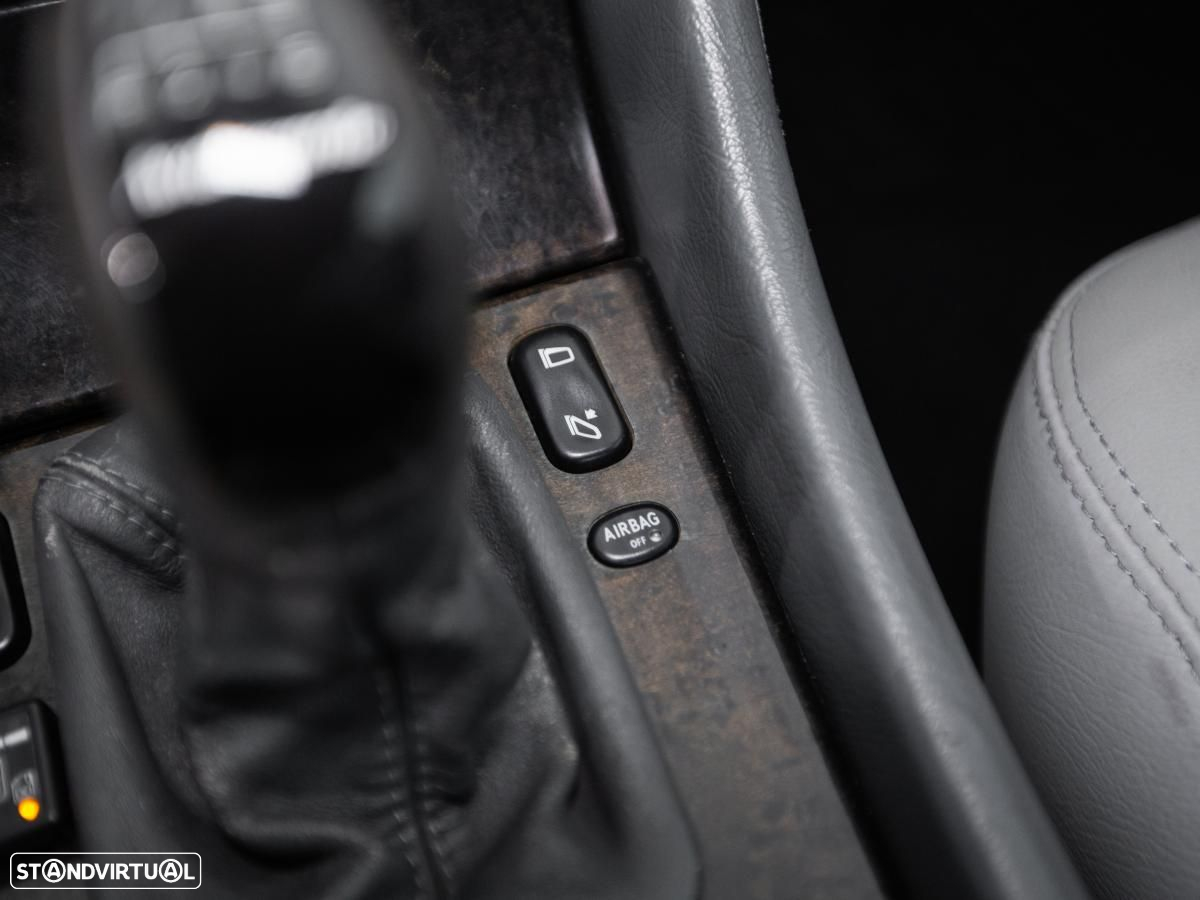 Mercedes-Benz CLK 200 - 17