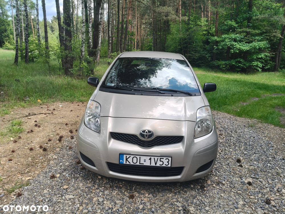 Toyota Yaris 1.0 Terra EU5 - 2