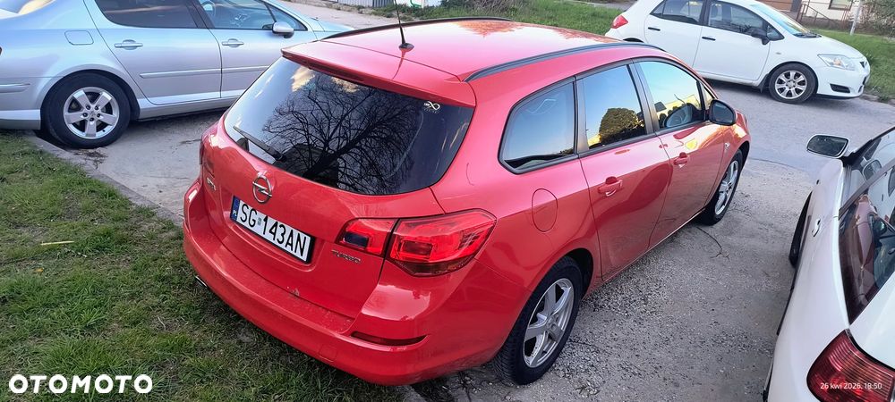 Opel Astra 1.4 Turbo 150 Jahre - 5