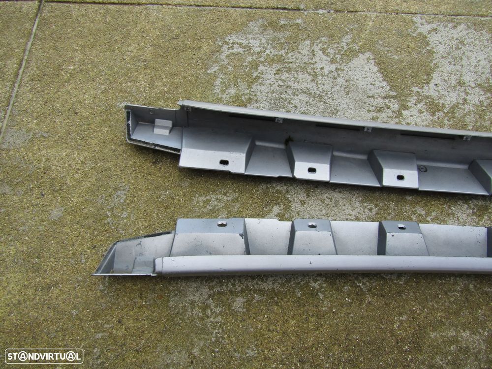 Embaladeiras /saias laterais Peugeot 106 GTI ano 2000(original) - 5