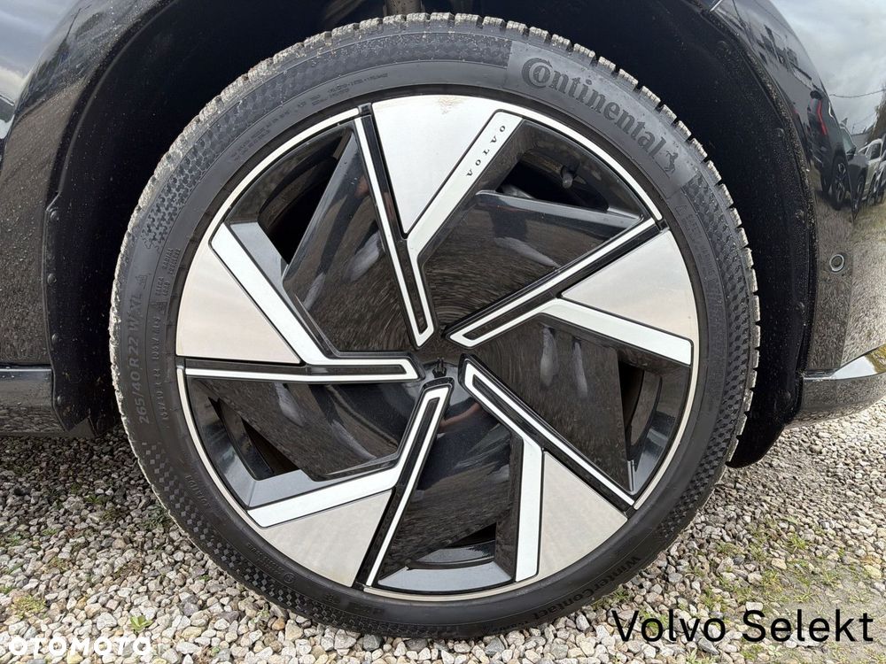 Volvo EX90 - 38